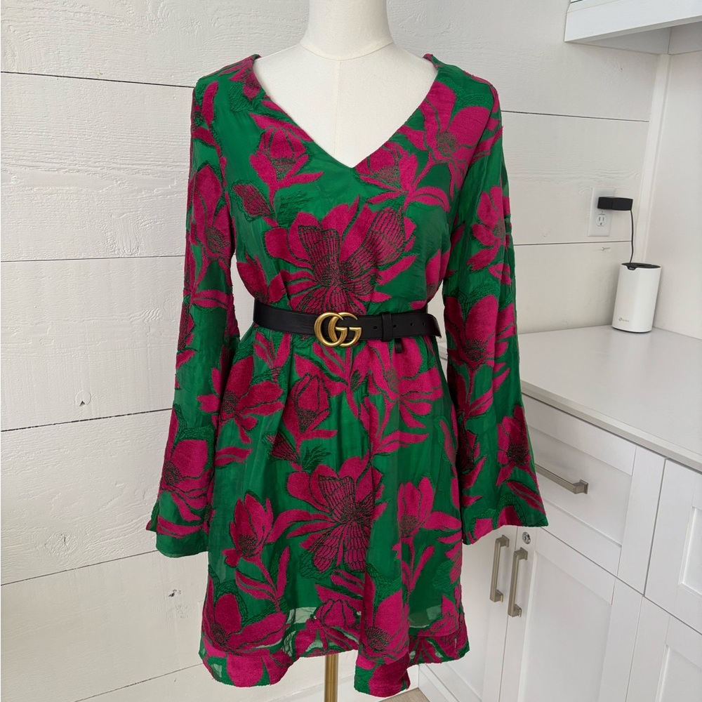 Eva Franco Green Fuchsia Floral Brocade Cape Sleeve Shift Dress Size 8